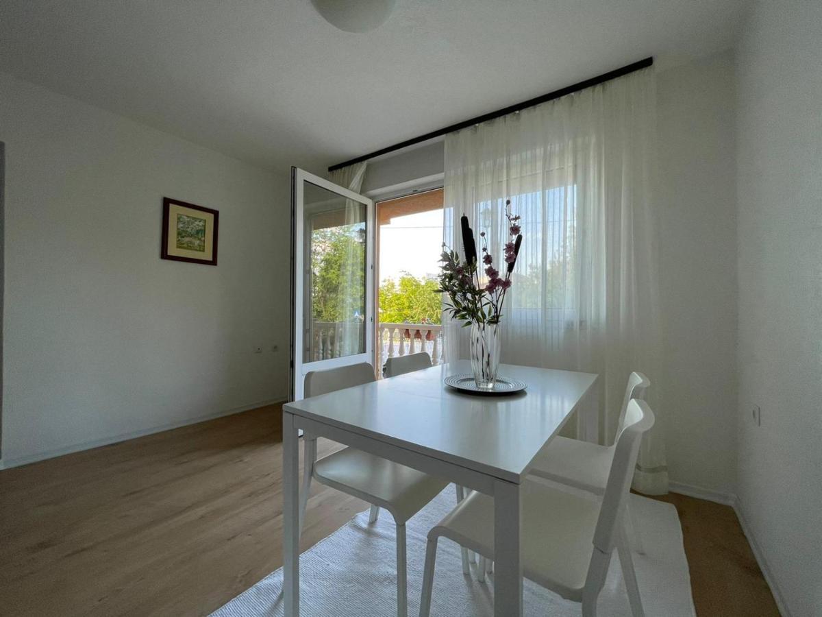 Sunny Garden Apartment Sarajevo Exterior photo
